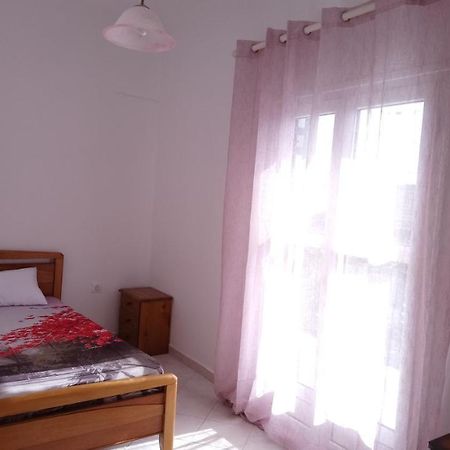 Vacation House In Stroggili Agios Ioannis Peristerion 외부 사진
