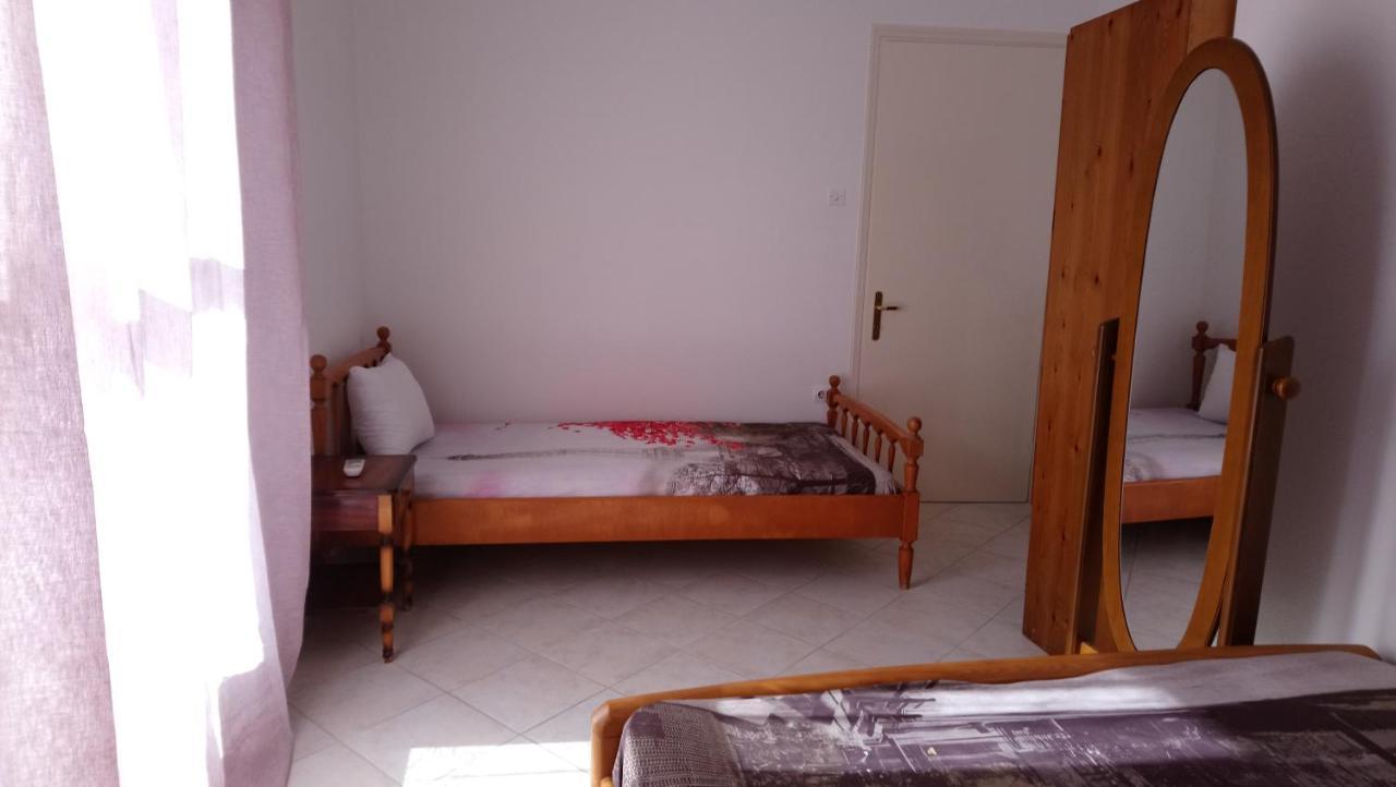 Vacation House In Stroggili Agios Ioannis Peristerion 외부 사진