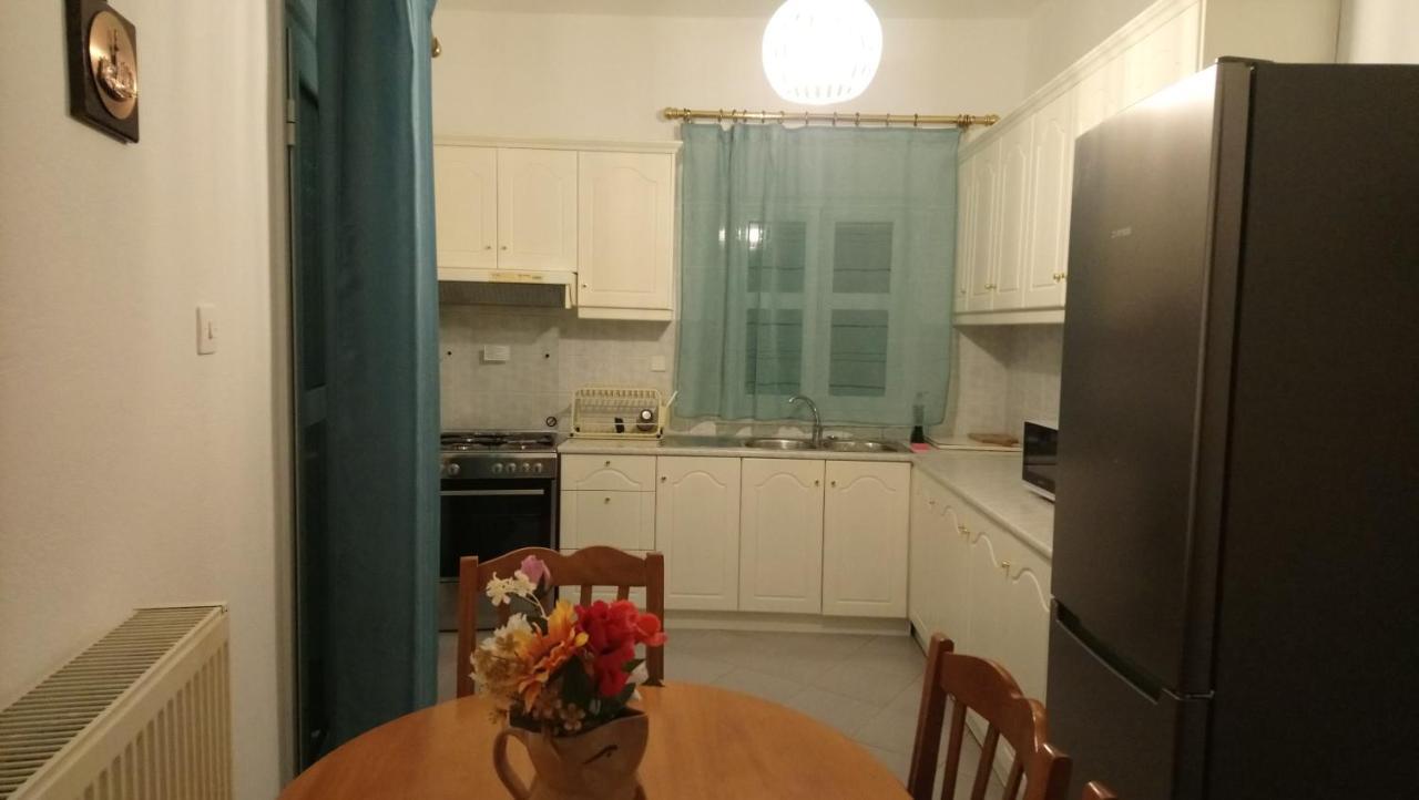 Vacation House In Stroggili Agios Ioannis Peristerion 외부 사진